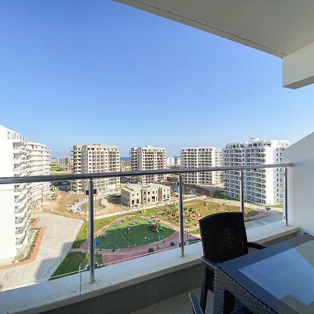 Spartacus Pool Apartments  Trikomo Exterior foto